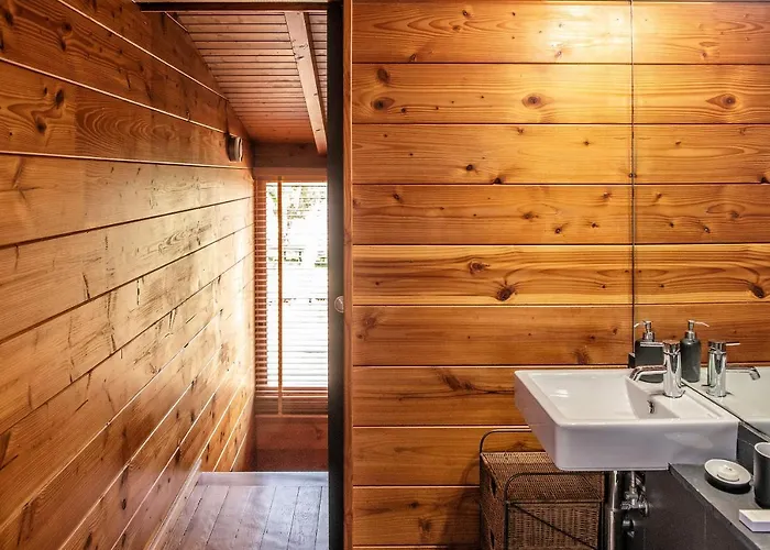 B1 Em Fao - By Ana Ferro