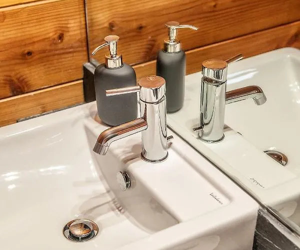 B1 Em Fao - By Ana Ferro